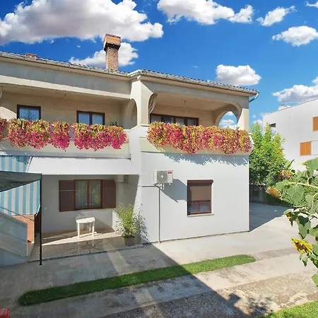 Fuer 2 Personen Ca 22 Qm In Pula, Istrien Istrische Riviera Pula